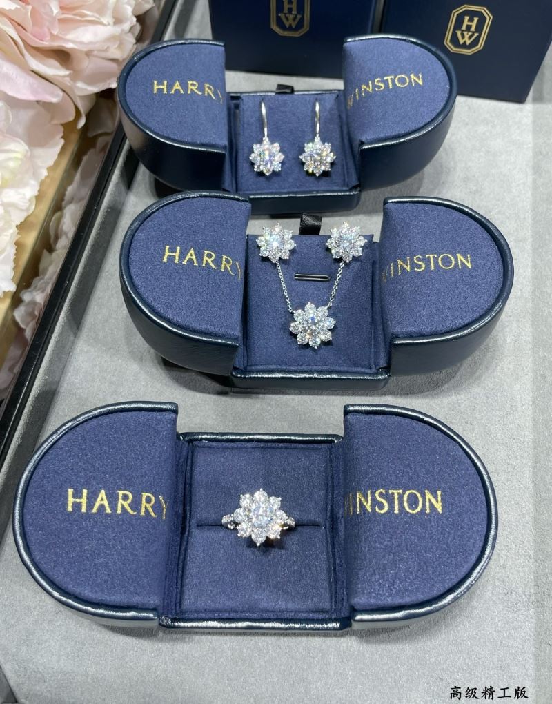 Harry Winston Necklaces